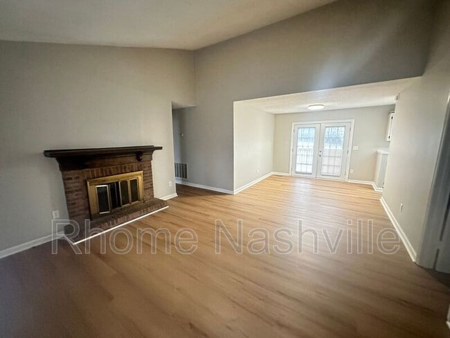 Photo - 409 Belinda Pkwy House