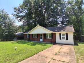 Building Photo - 4285 Trudy St