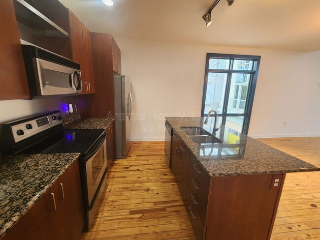 Foto del edificio - 1282 MacKintosh pknw