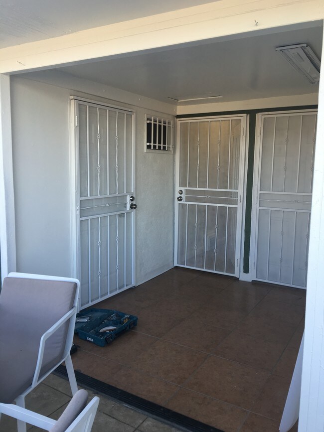 600 N Norman Ave Unit 1 Los Angeles Ca 90004 Apartment For Building Photo 600 N Norman Ave