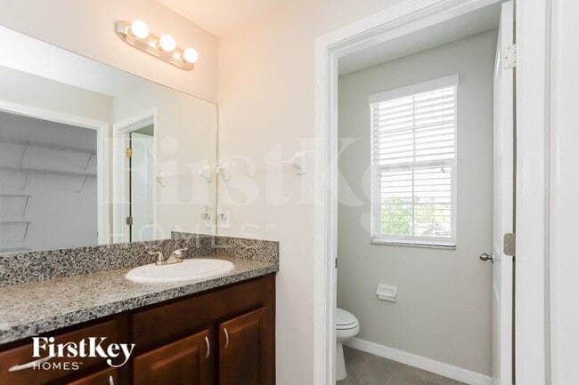 Building Photo - 17322 White Mangrove Dr