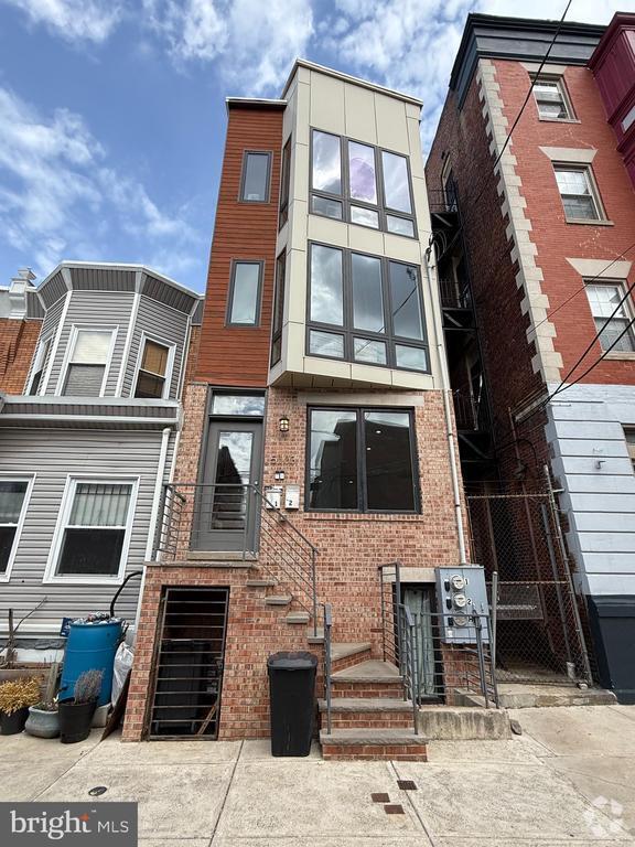 Building Photo - 5103 Chancellor St