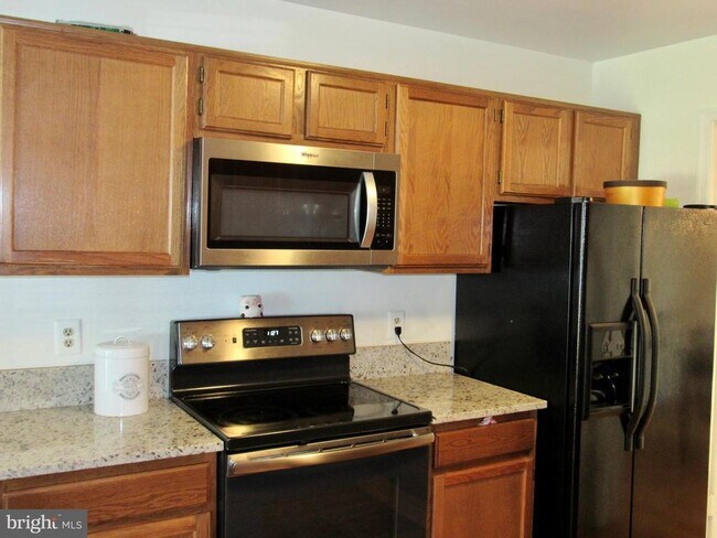 Foto del edificio - 14 Tivoli Lake Ct