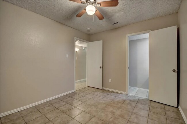 Photo - 1912 Bernice St Townhome