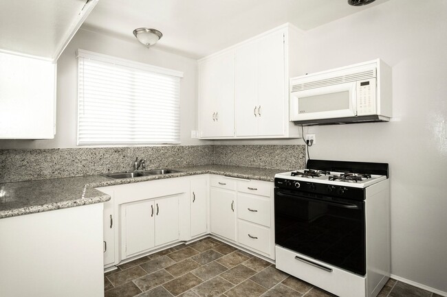 Foto del edificio - 1420 Barrington Way