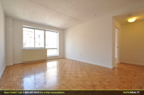 Building Photo - 521 W 48th St