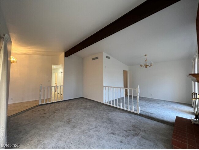 Building Photo - 8640 Cremona Dr