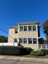 Building Photo - 2216 Baltic Ave