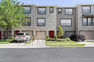 Building Photo - 2521 Lexington Oak Dr