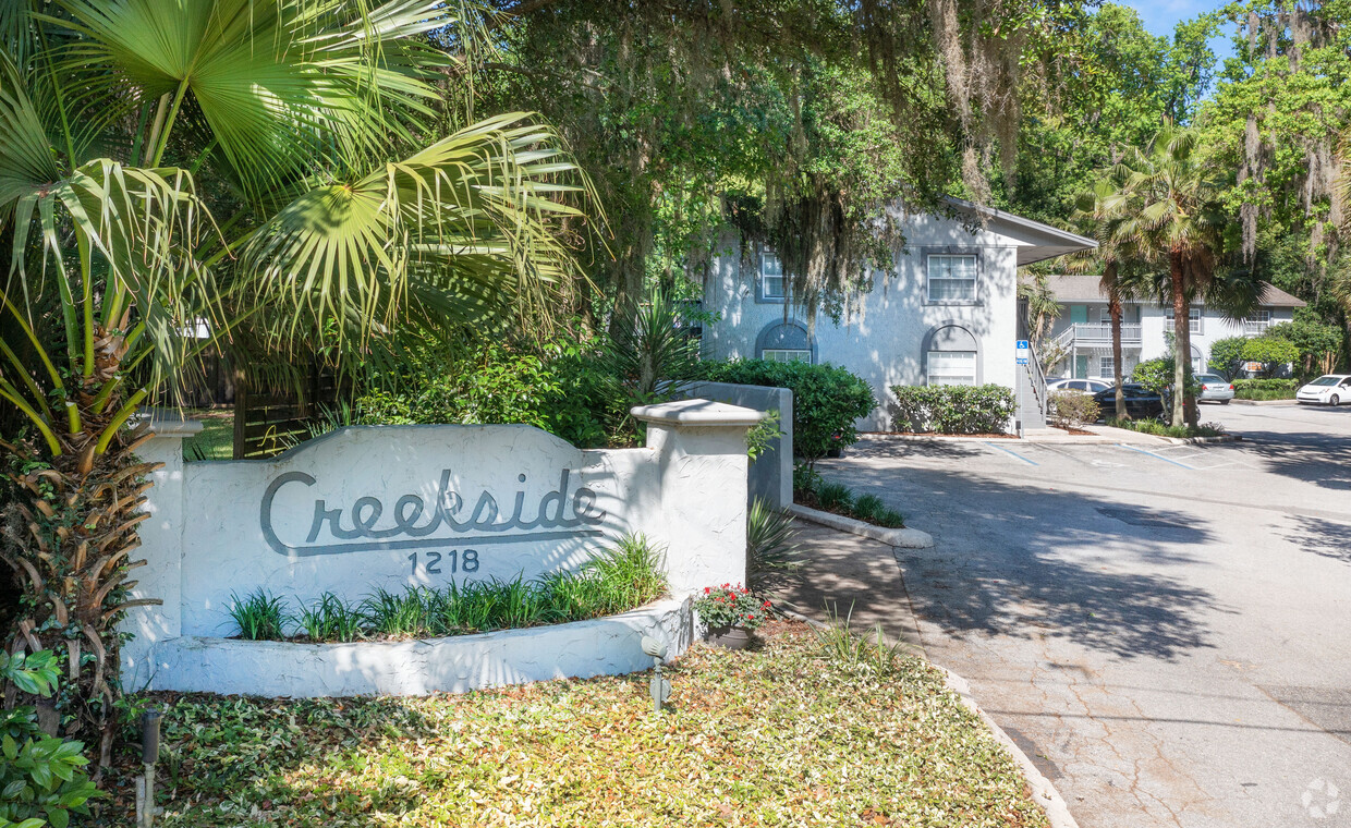 Primary Photo - Creekside Apartments