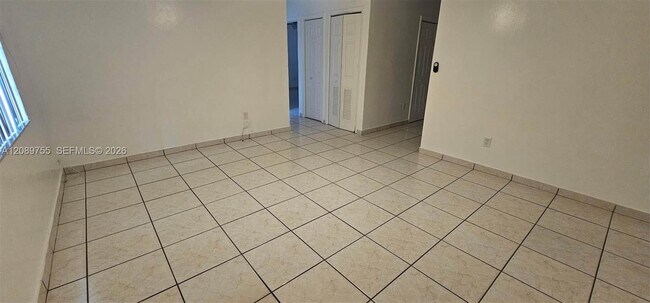 Foto del edificio - 4776 E 10th Ave