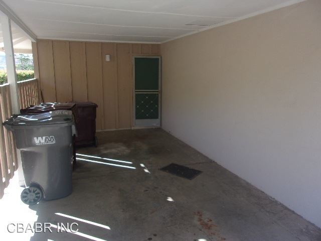 Building Photo - 28819 Bradley Rd