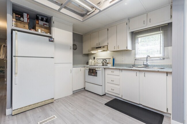 Photo du bâtiment - 31528 Monarch Ct