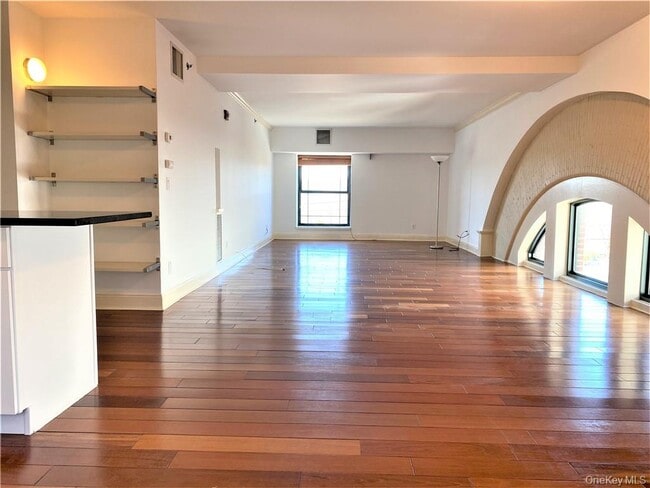 Foto del edificio - 1 S Astor St