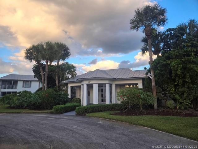 Foto del edificio - 803 SE Central Pkwy