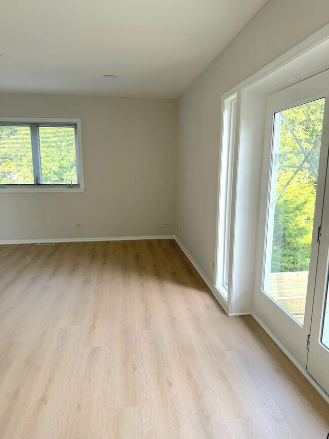 Foto del edificio - 5185 Grand Ave