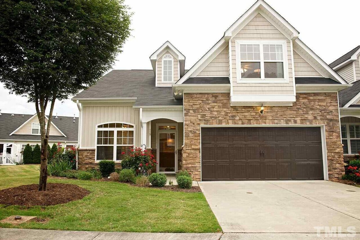 Luxury 3 Bedroom Townhome in South Durham... - Luxury 3 Bedroom  Townhome in South Durham...