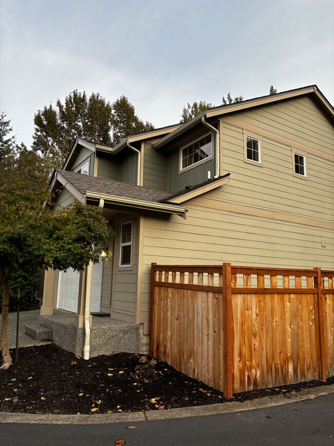 Foto del edificio - 703 Kodiak Ln