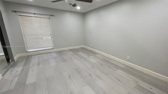 Building Photo - 1680 NW 93rd Ave