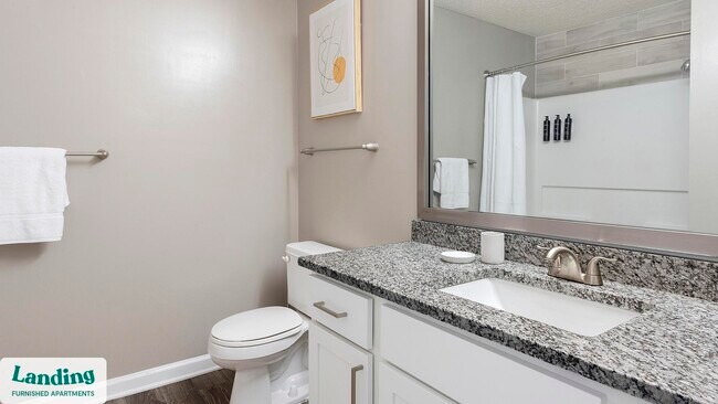 Foto del edificio - 300 Long Shoals Rd
