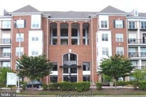 Building Photo - 501 Hungerford Dr