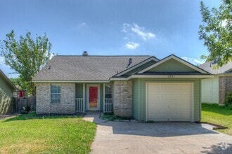 Building Photo - 2311 Lasso Dr