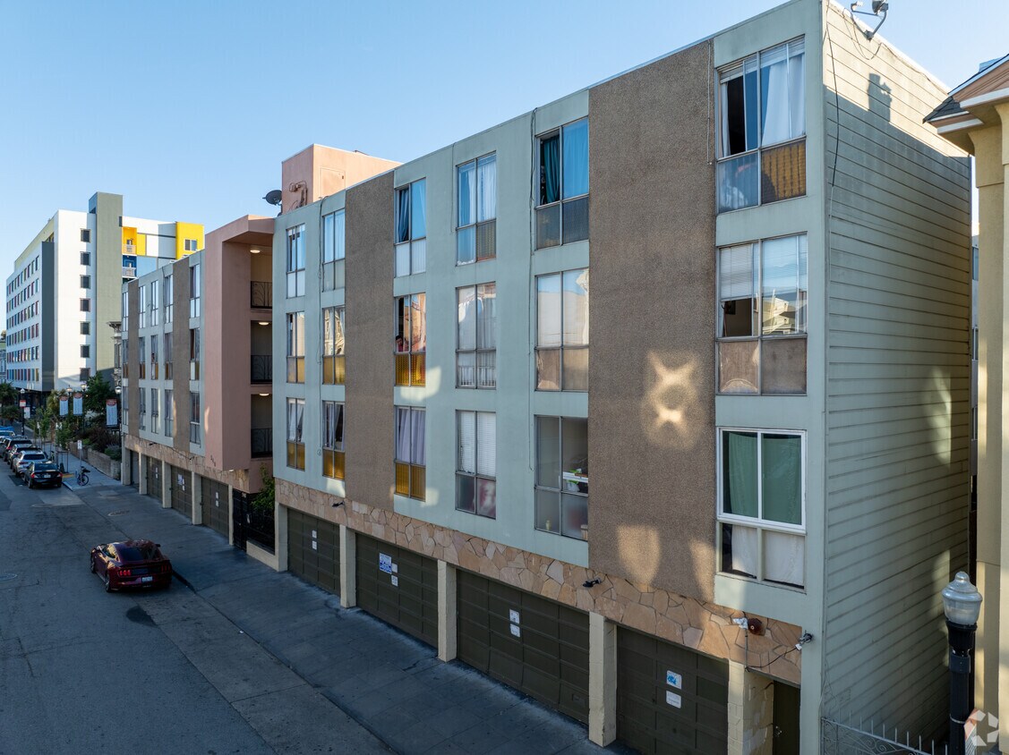 Foto del edificio - Willis Apartments