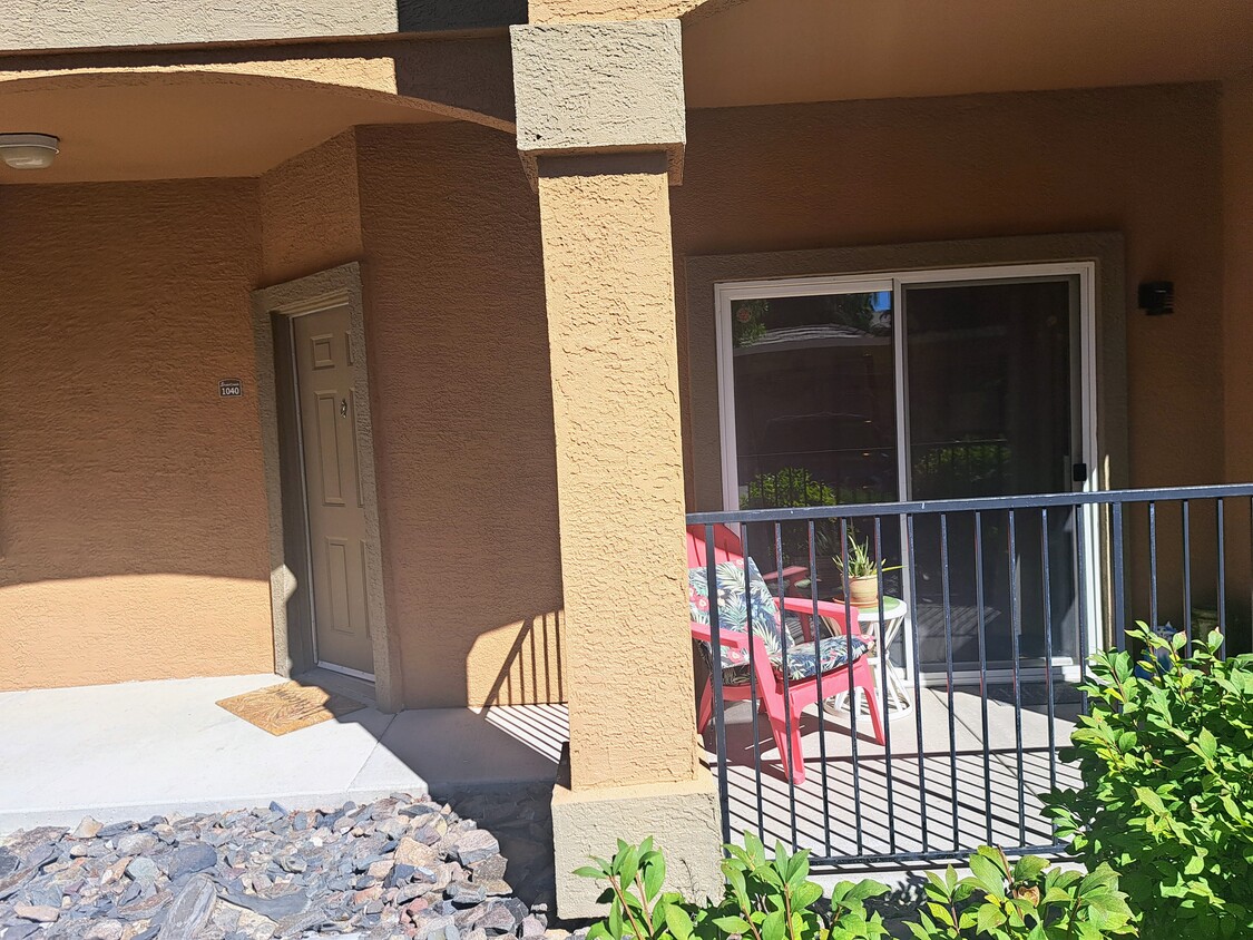 Primary Photo - 6850 Sharlands Ave.
