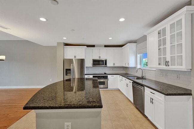 Building Photo - 1861 Coral Heights Blvd