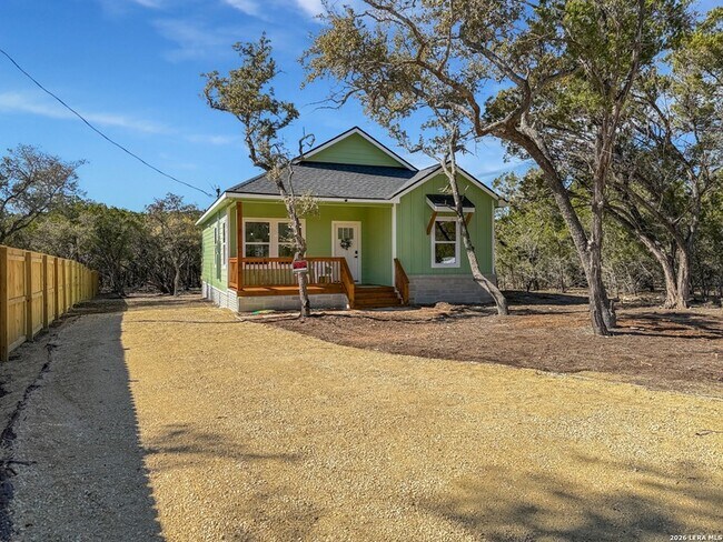 Foto del edificio - 656 Skyline Dr