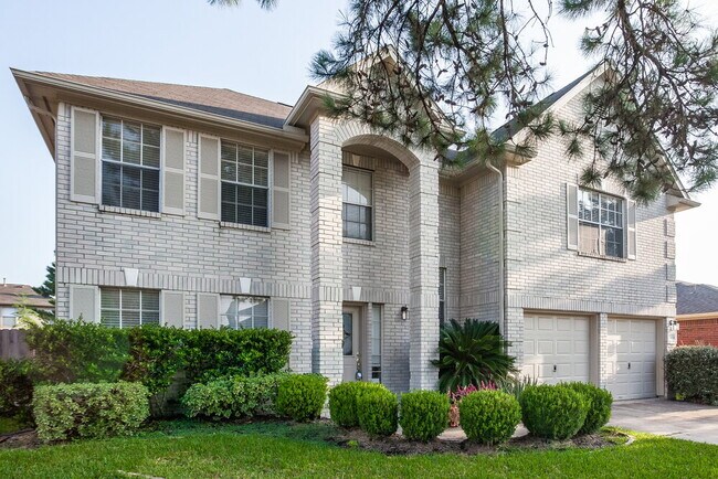 Building Photo - 17618 Coventry Oaks Dr