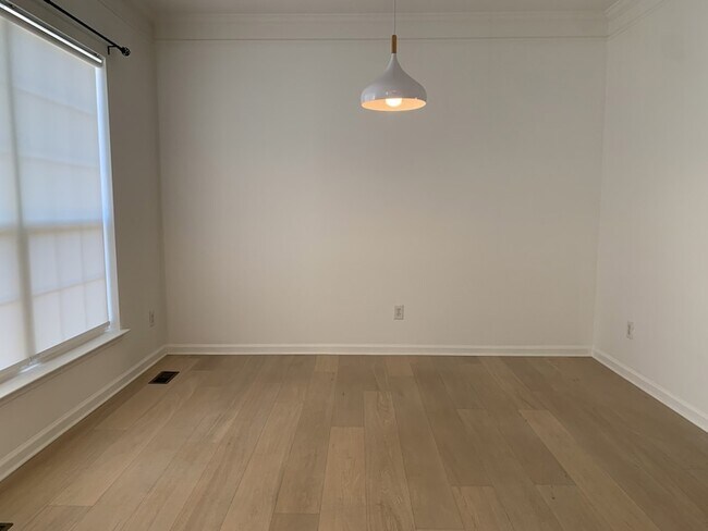 Foto del edificio - 111 Tyne Dr