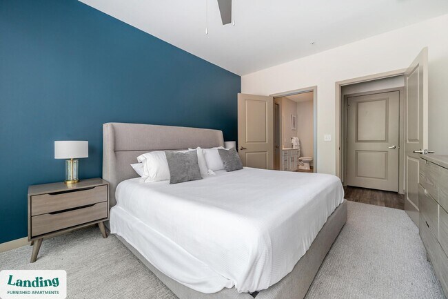 Foto del edificio - 151 E Blount Ave