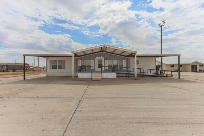 Building Photo - 4448 E Morning Glory Rd