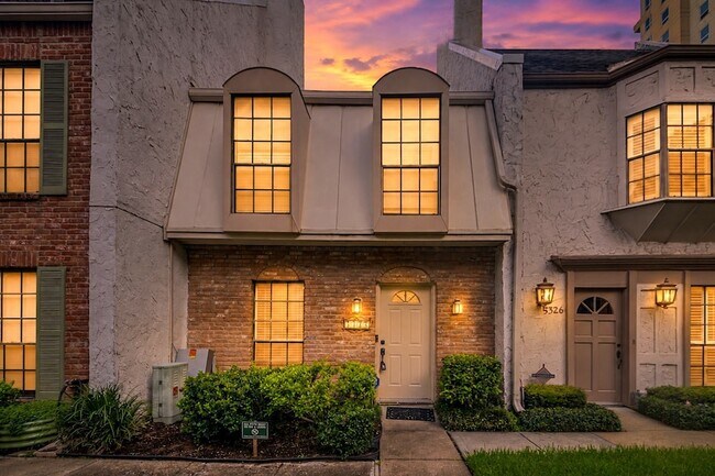 Foto del edificio - 5328 Brownway St