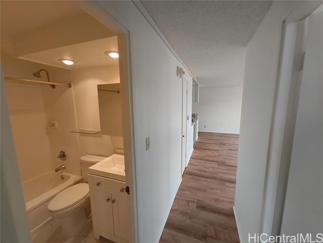 Foto del edificio - 2724 Kahoaloha Ln