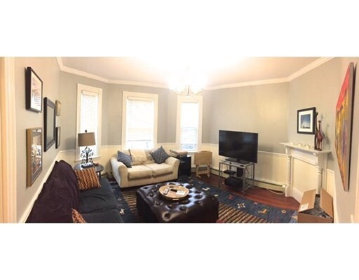 Foto del edificio - 688 E 6th St