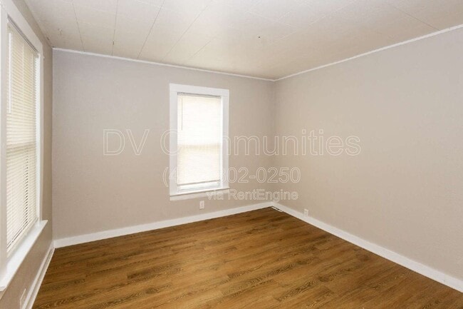 Building Photo - 3818 Highland Rd