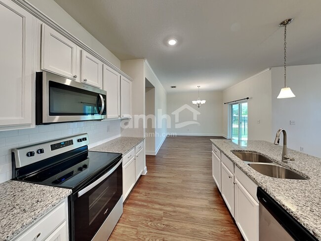 Building Photo - 11207 Delicate Rose Ct