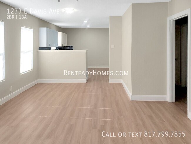 Foto del edificio - 1233 E Davis Ave