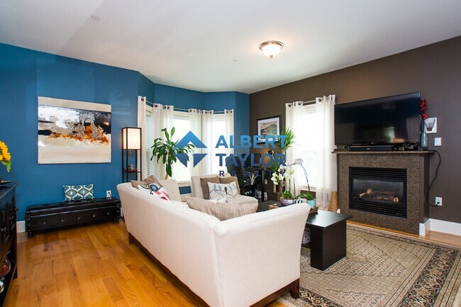 Foto del edificio - 111 Pleasant St