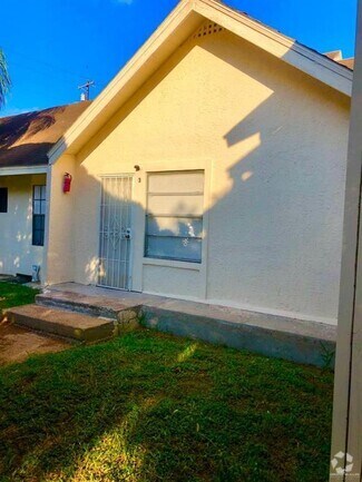Building Photo - 1100 E Business Hwy 83