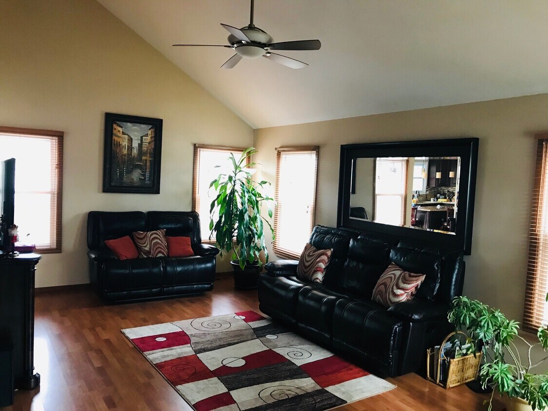 Foto principal - 373 Aspen Ct