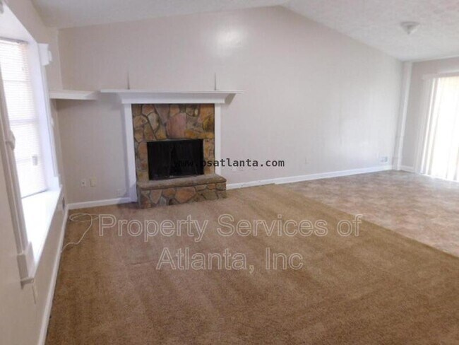 Building Photo - 8079 Kendrick Rd