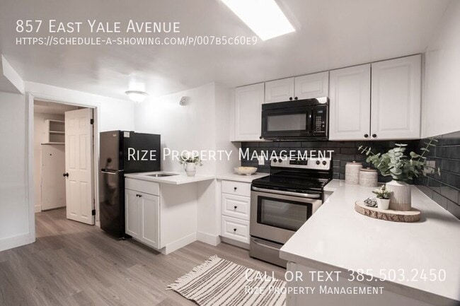 Building Photo - 857 Yale Ave S