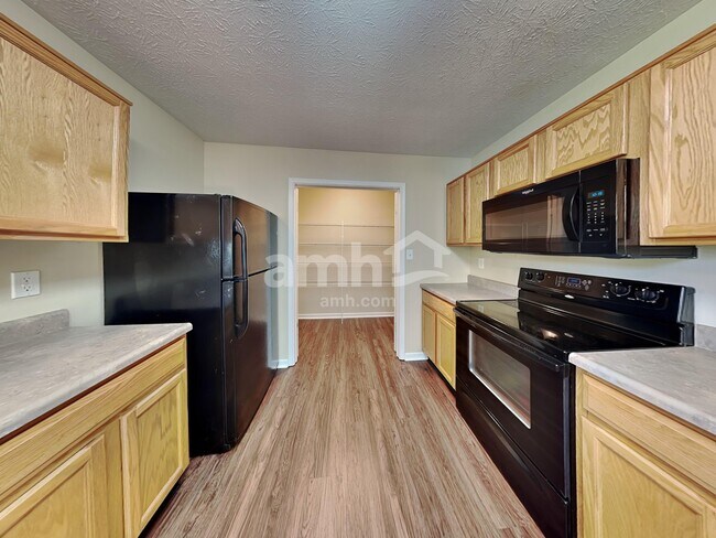 Foto del edificio - 12024 Seahawks Ln