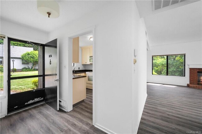 Foto del edificio - 317 Heritage Hills