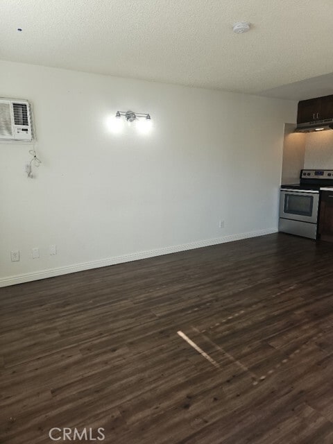 Building Photo - 3855 Stobbs Way
