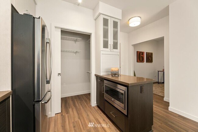 Building Photo - 1760 NW 56th St