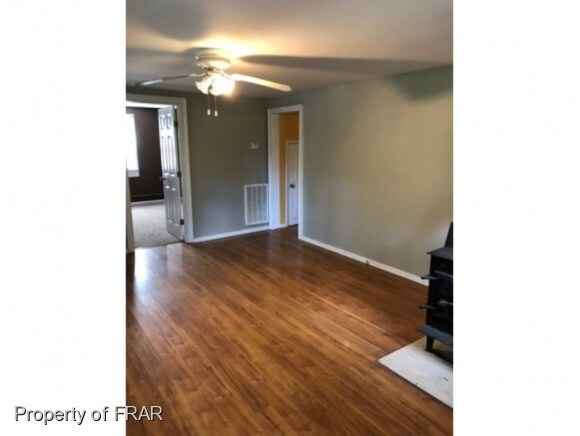 Foto del edificio - 382 Pittsboro Goldston Rd